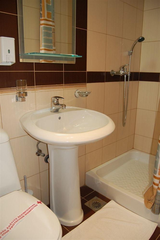 Hotel Tiski Cvet Novi Bečej المظهر الخارجي الصورة