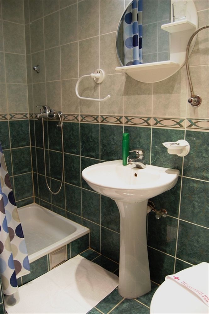 Hotel Tiski Cvet Novi Bečej المظهر الخارجي الصورة